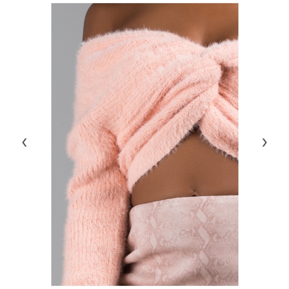 Homebody Fuzzy Knot Sweater